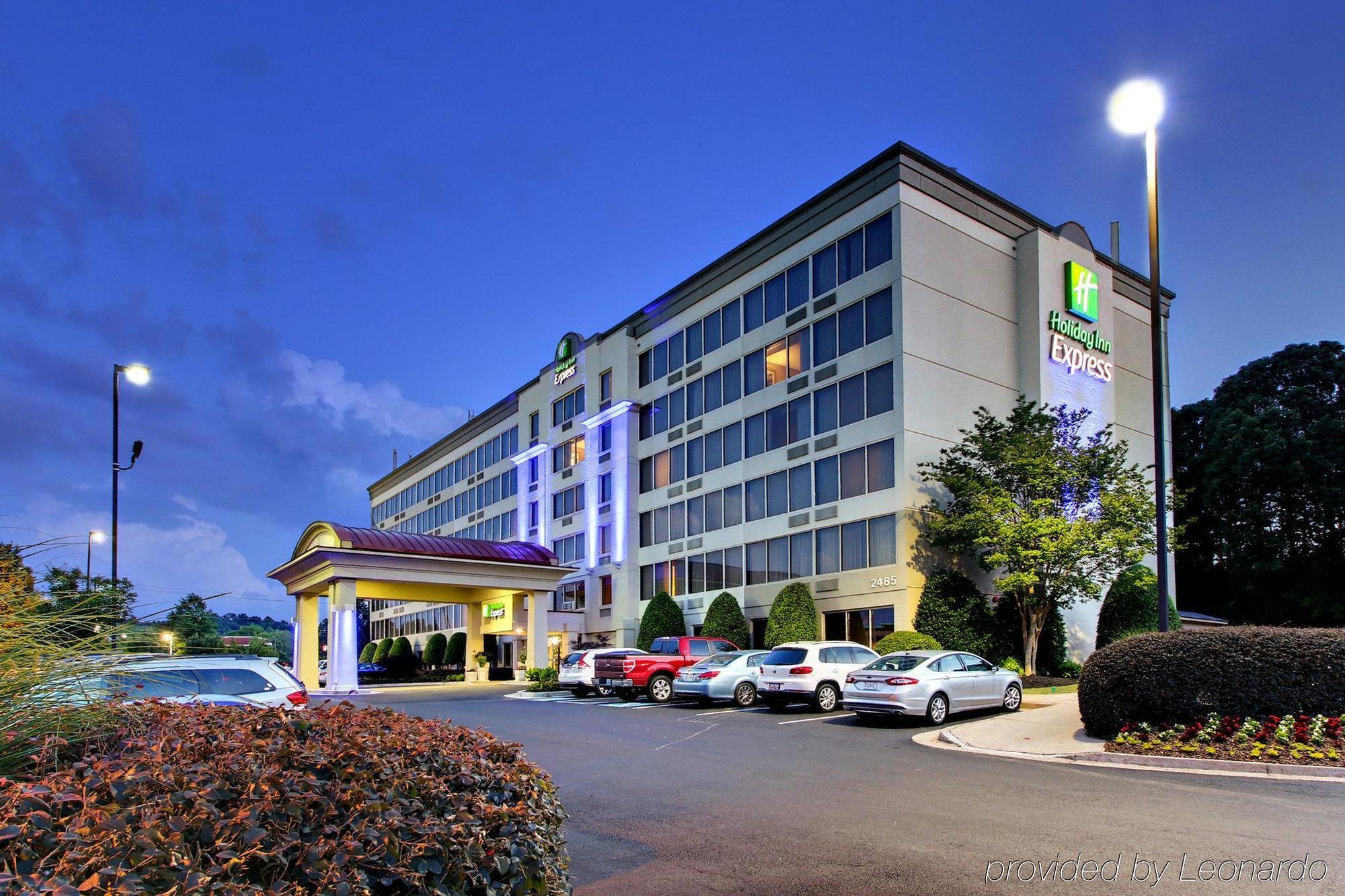 Holiday Inn Express - Atlanta-Kennesaw By Ihg Exterior photo
